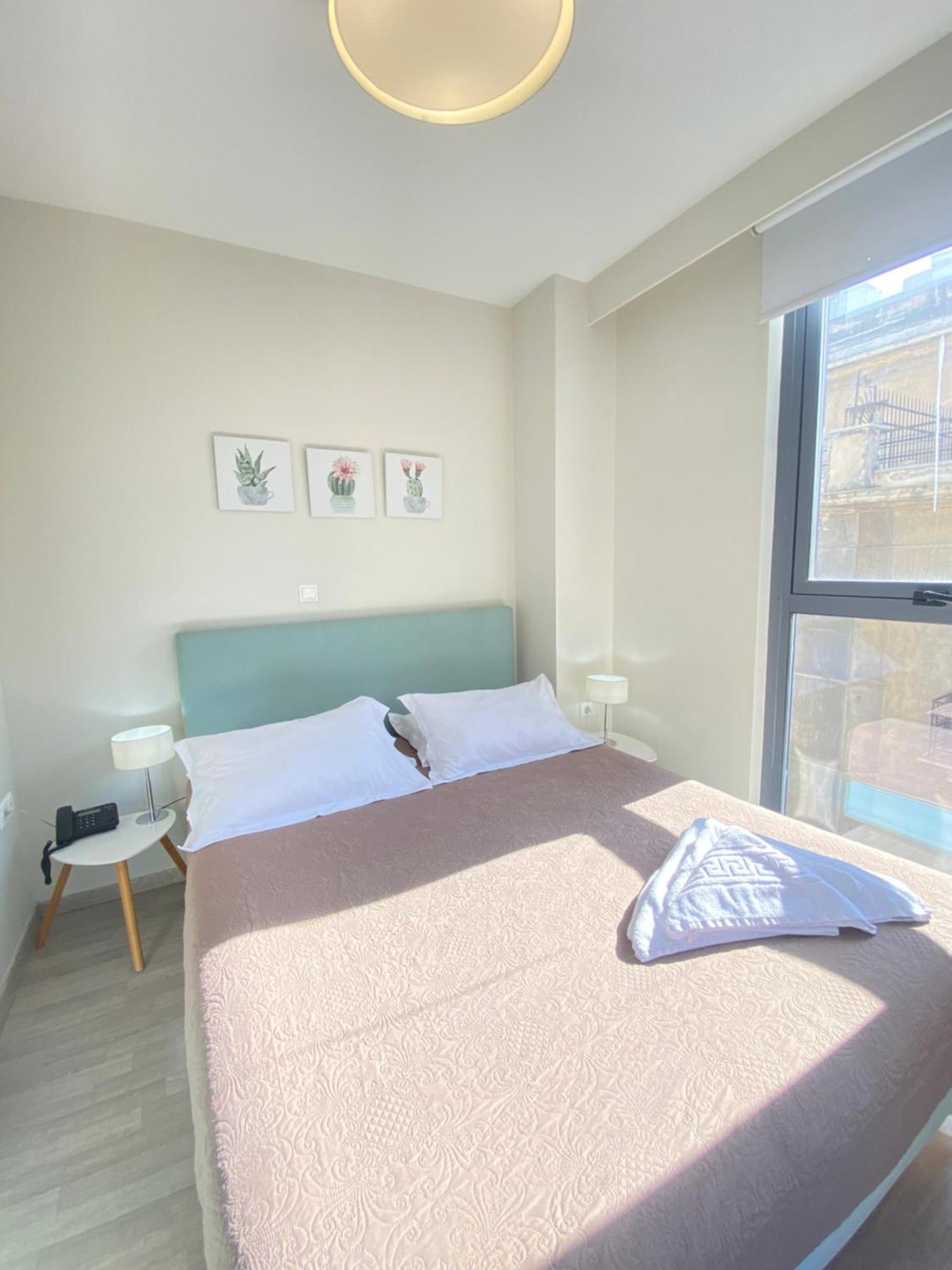 Tins Hotel City - أثينا المظهر الخارجي الصورة